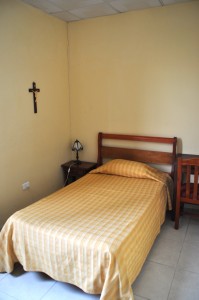 Habitación Standar- Residencia San Juan Ma Vianney